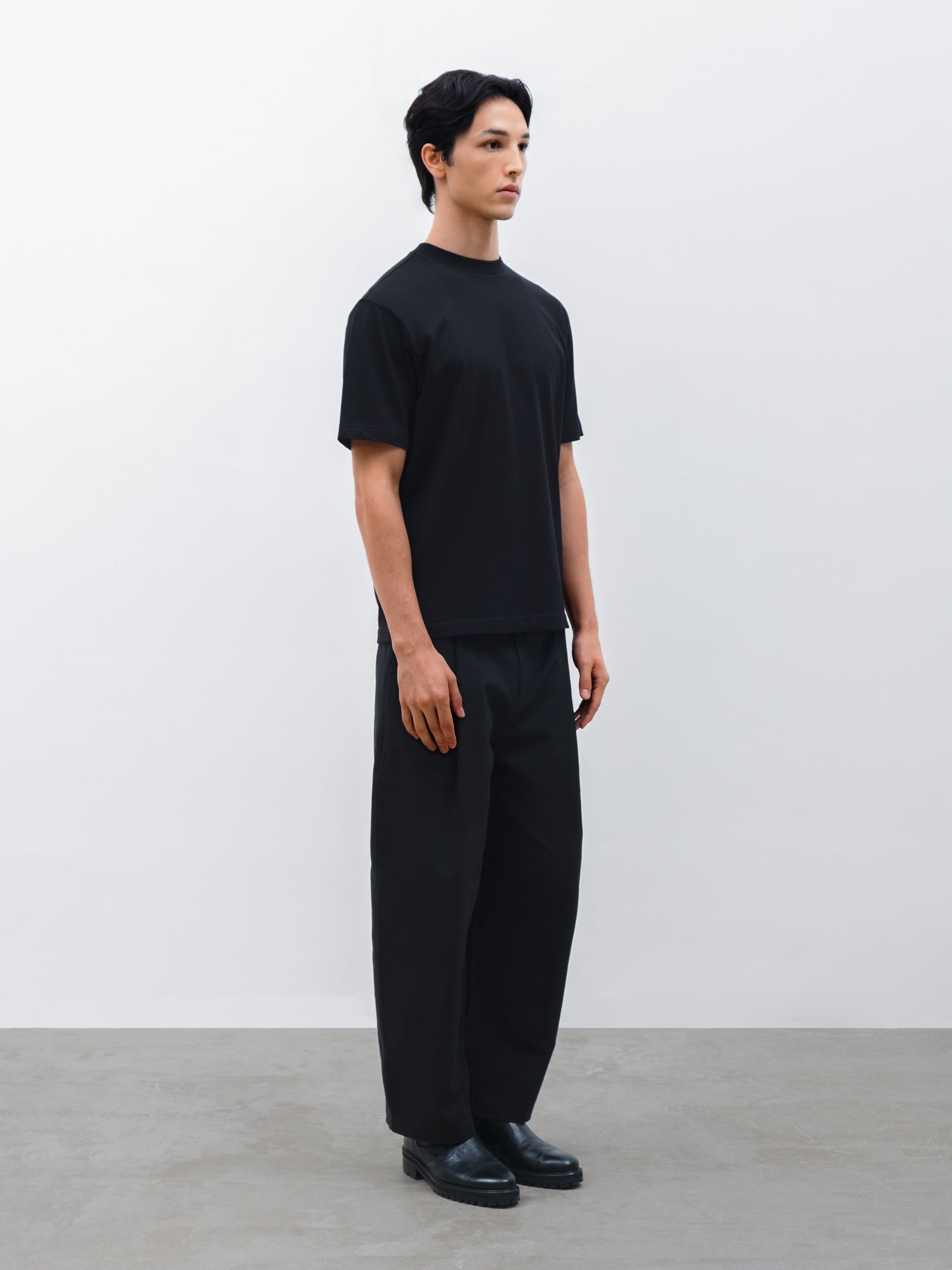 Men Arlo Crew Neck T-shirt in Black and Silo Barrel Pant in Black
