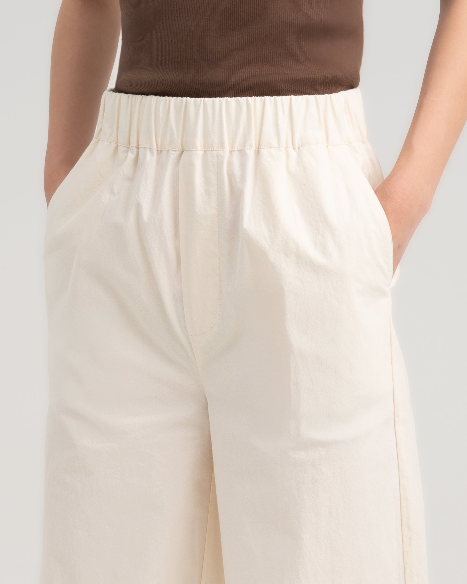 Women Elasticated Wide-Leg Trouser Cream