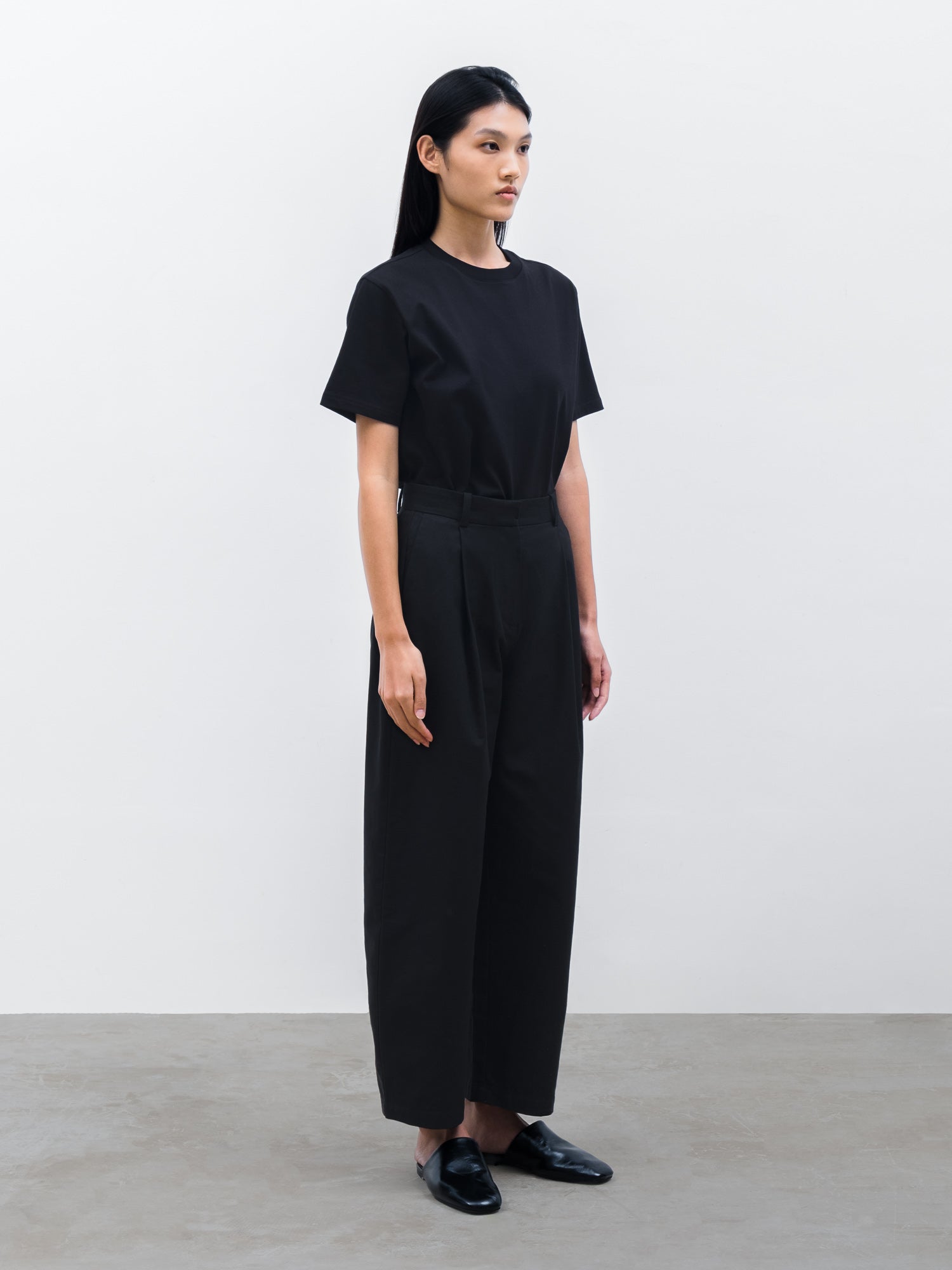 Women Nira Cotton Crew Neck T-shirt in Black and Vault Barrel Pant in Black