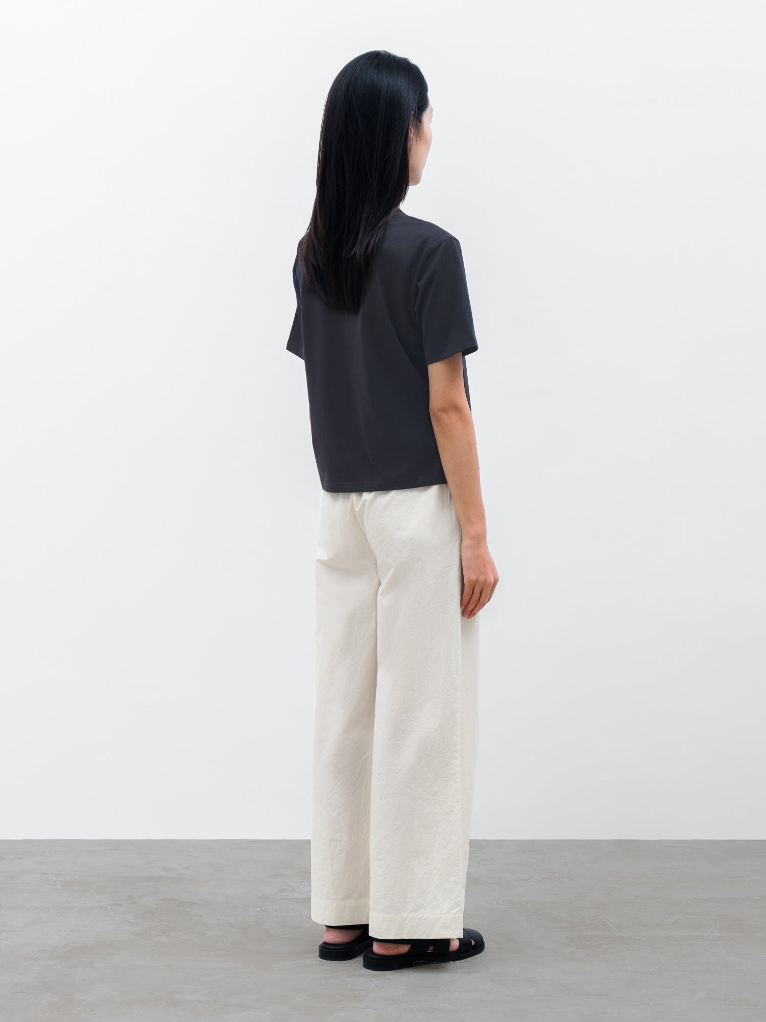 Women Nira Cotton Crew Neck T-shirt in Dark Navy and Wide-Leg Trouser in Cream