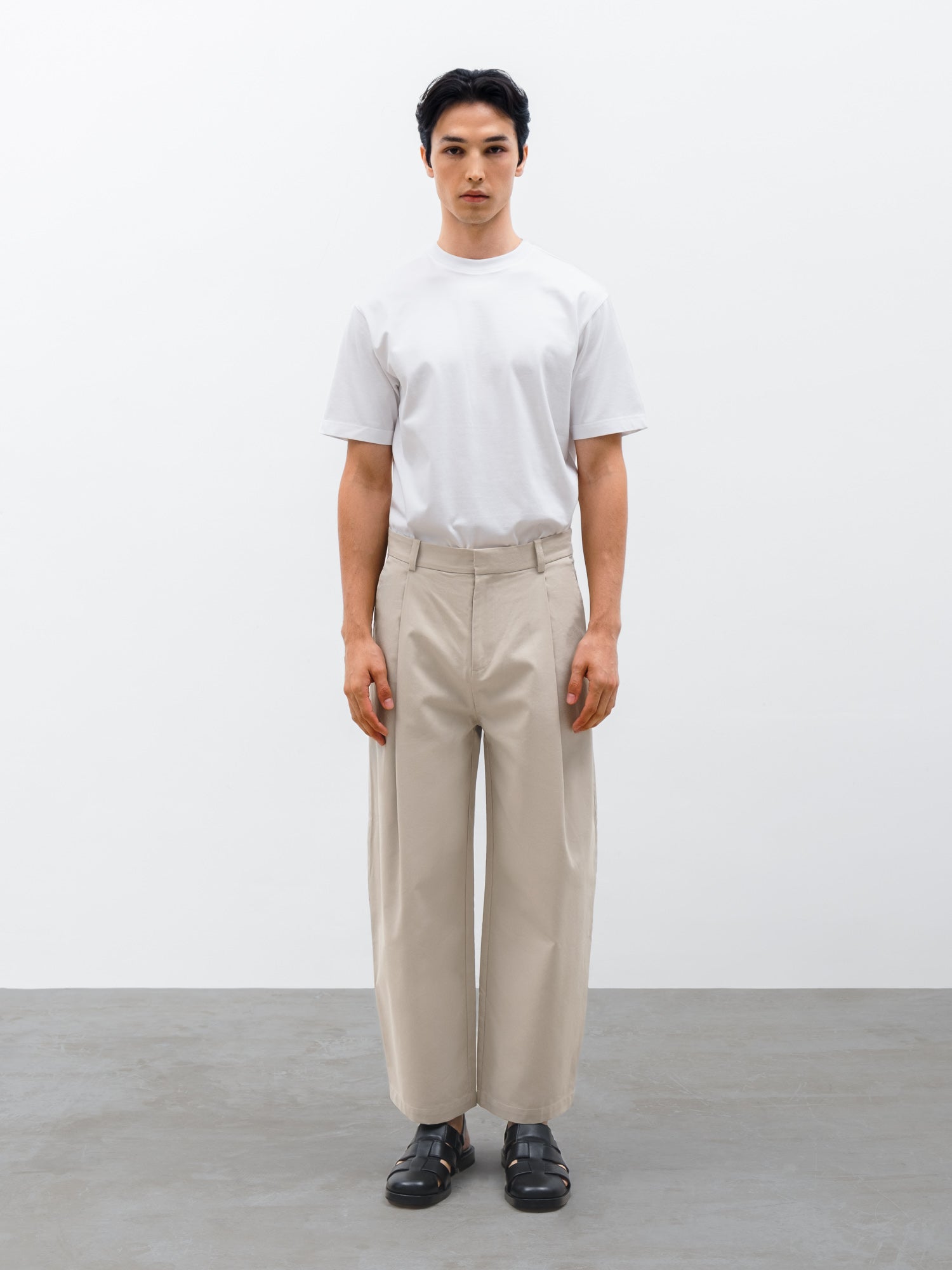 Men Arlo Crew Neck T-shirt in White and Silo Barrel Pant in Beige