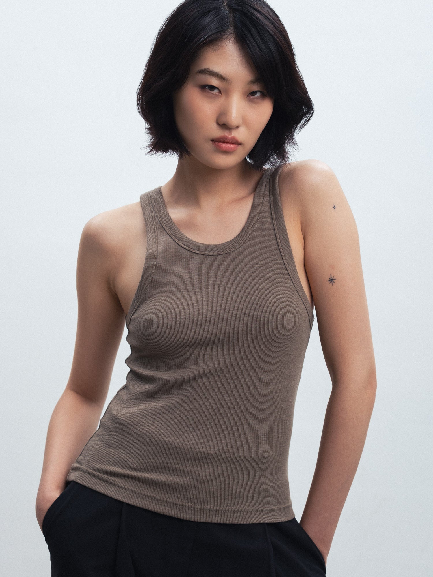 Rhea Tank in Umber